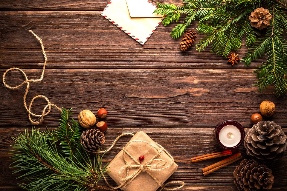 Tips To Making Your Home Smell Amazing This Winter